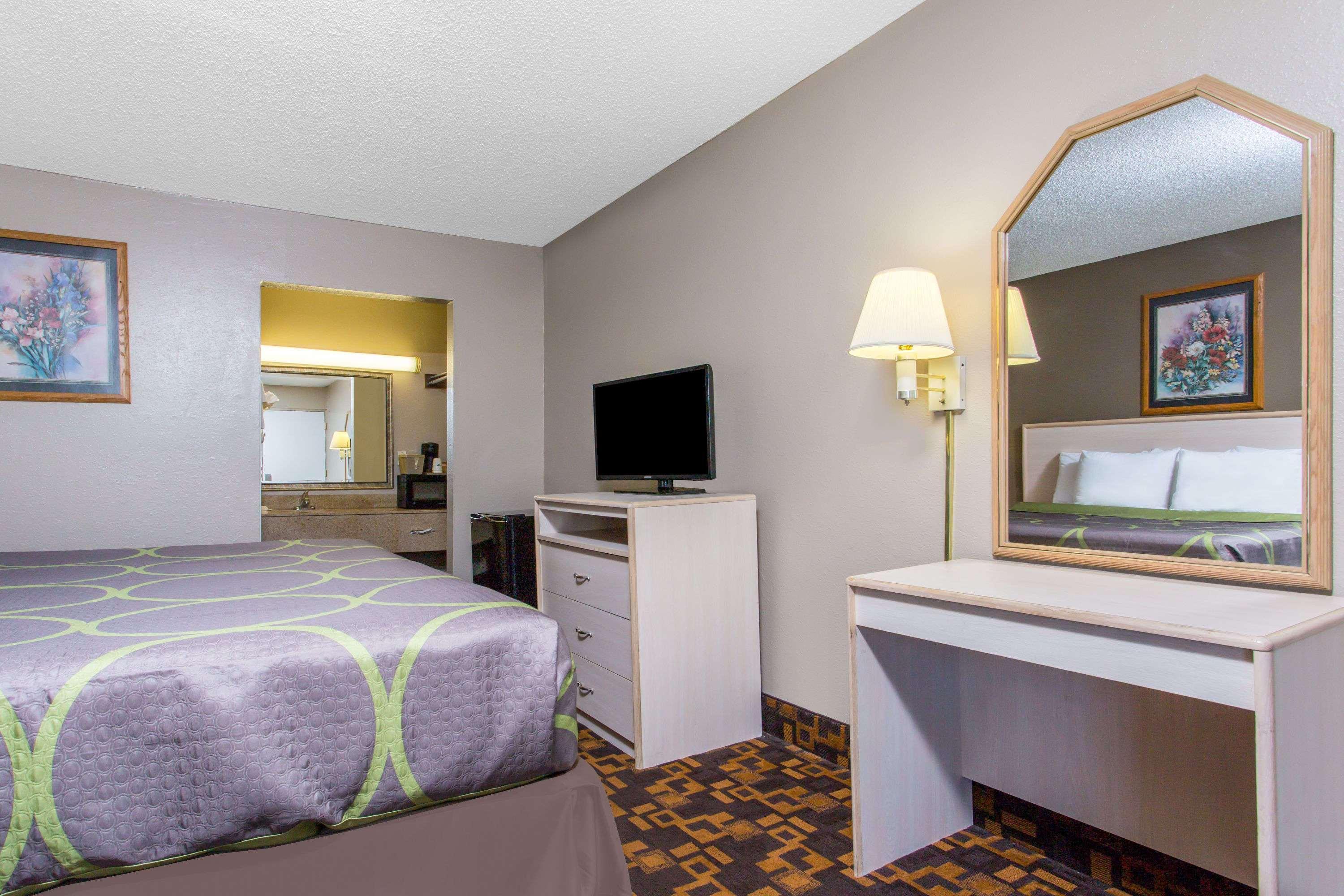 Super 8 By Wyndham Antioch/Nashville South East Экстерьер фото